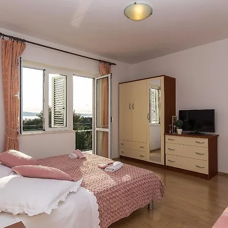 Apartament Lijana Sea View *